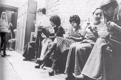 Sexarbeiterinnen aus dem Jahr 1975, schwarz-weiß-Foto